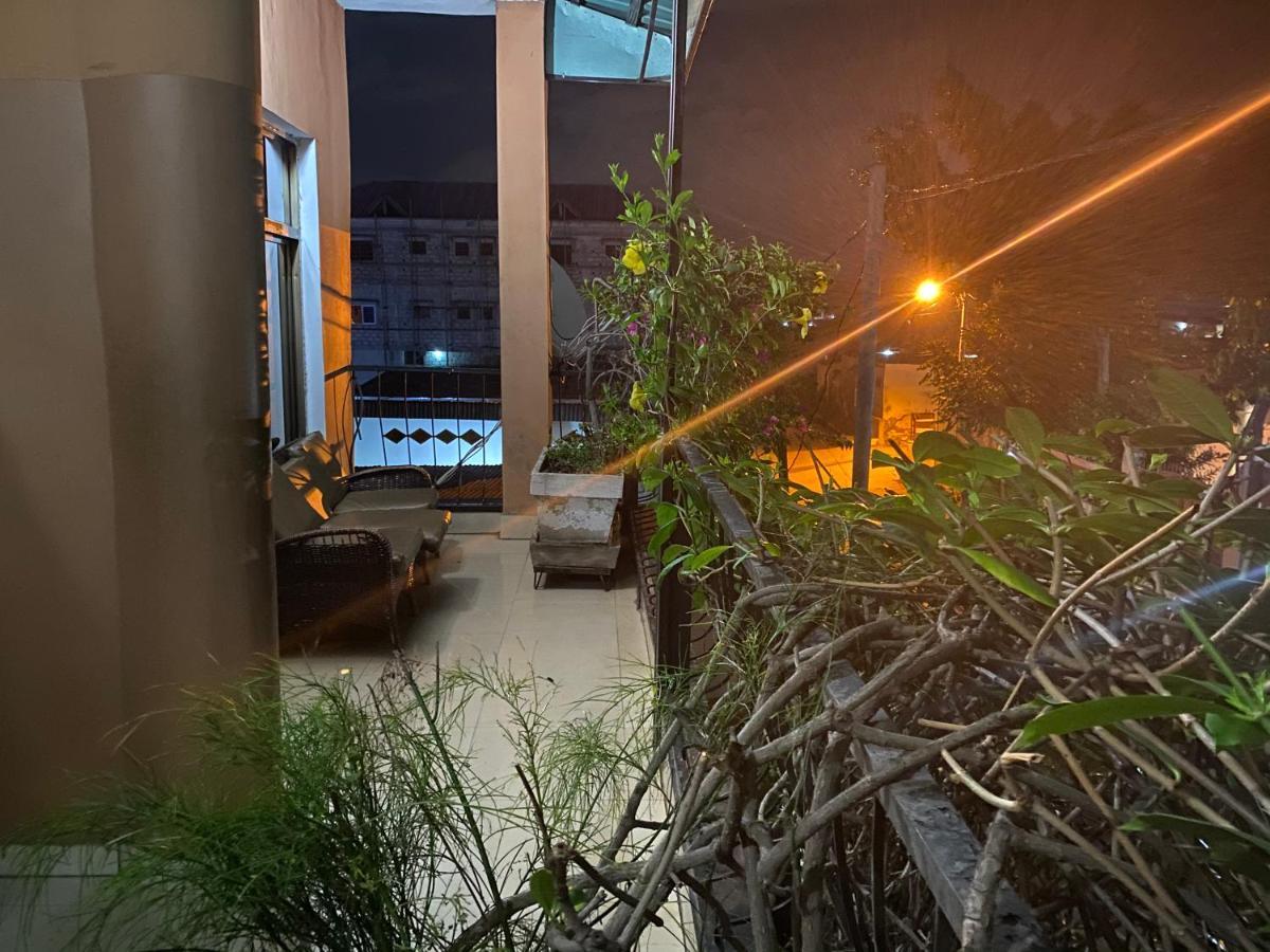 Appartements Chez Leo Brazzaville Eksteriør bilde