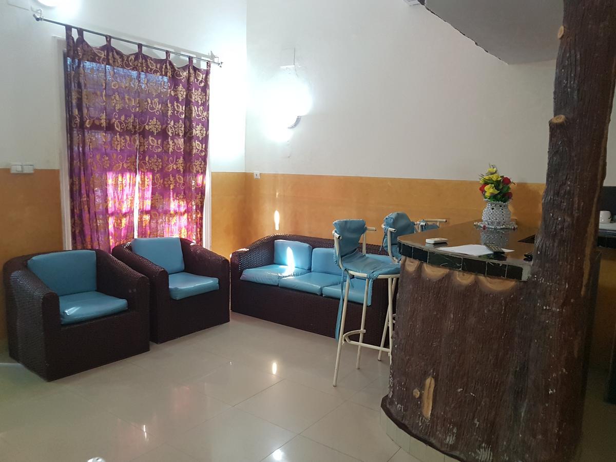 Appartements Chez Leo Brazzaville Eksteriør bilde