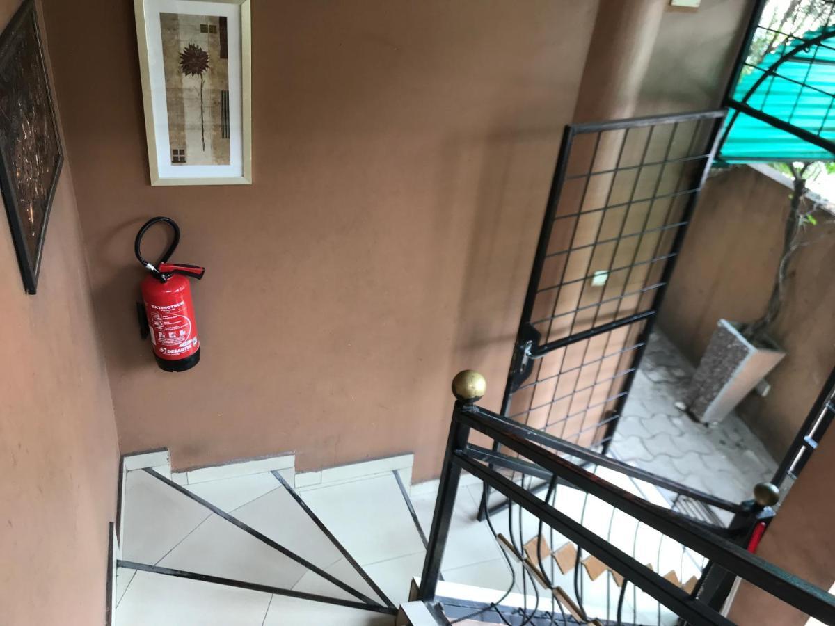 Appartements Chez Leo Brazzaville Eksteriør bilde